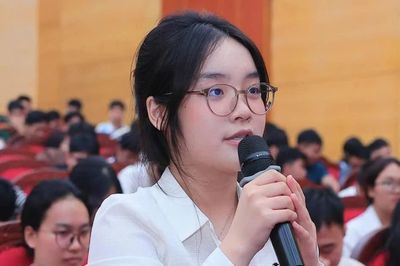 Bài học đầu tiên với tân sinh viên Học viện Hậu cần