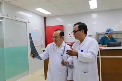 Bác sĩ cứu người đàn ông hôn mê trong tình trạng '2 không'