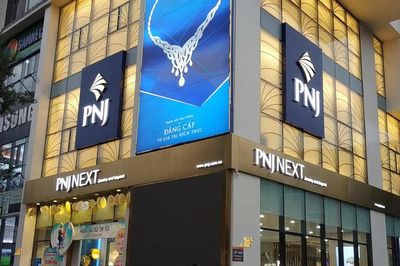 Con gái Chủ tịch PNJ bị bán giải chấp gần 3 triệu cổ phiếu PNJ