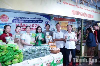 Phường Đông Quang livestream quảng bá sản phẩm OCOP