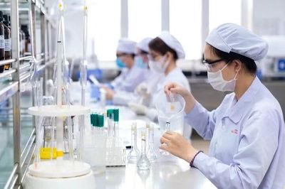 Đến năm 2030, Việt Nam đặt mục tiêu tự chủ 20% nguyên liệu làm thuốc