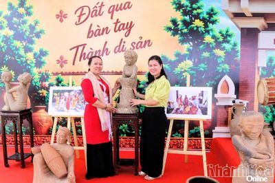 Trải nghiệm thú vị tại Lễ hội gốm Chăm Bàu Trúc