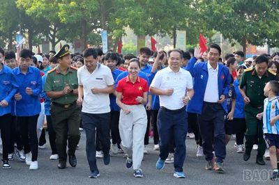 Sôi nổi lễ phát động phong trào toàn dân tập luyện thể thao năm 2026 tại Lào Cai