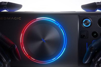 Đột phá trên RedMagic 12 Pro+: Hệ thống tản nhiệt chất lỏng RGB và vi xử lý Snapdragon mới