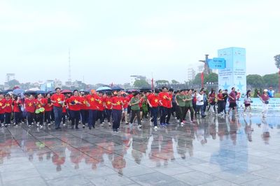 Phát động phong trào “Mỗi người dân lựa chọn ít nhất một môn thể thao phù hợp để tập luyện thường xuyên”