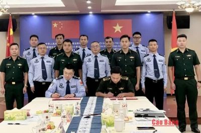 Đồn Biên phòng cửa khẩu Pác Bó (Việt Nam) hội đàm với Trạm Kiểm tra Biên phòng xuất nhập cảnh Bình Mãng (Trung Quốc)
