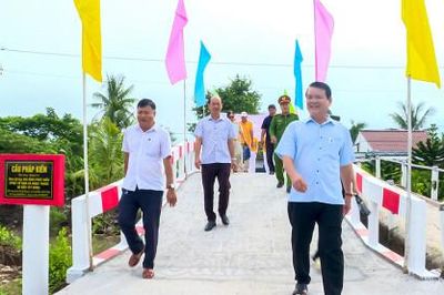 Xã Long Điền khánh thành 2 cầu giao thông nông thôn