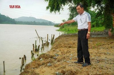 Xói lở đe dọa các công trình di tích, khu dân cư ven sông Hương