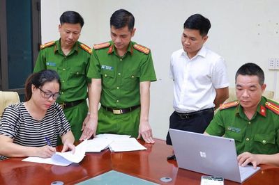 Khởi tố nguyên kế toán chiếm đoạt hàng chục tỉ đồng ở Lào Cai