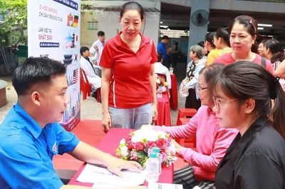 Thị trường lao động cuối năm: Nhu cầu tuyển dụng cao, nhưng thiếu người phù hợp