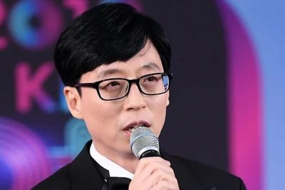 Tiết lộ của Yoo Jae Suk khi lần đầu hủy lịch quay sau 35 năm