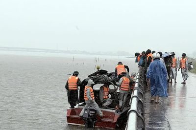 Tìm thấy thi thể người đàn ông bị sét đánh mất tích trên sông Trường Giang
