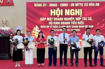 Xã Hòa An gặp mặt doanh nghiệp, hợp tác xã, hộ kinh doanh tiêu biểu