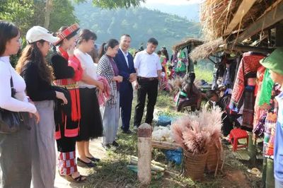 Đoàn đại biểu tỉnh Cao Bằng học tập kinh nghiệm phát triển du lịch cộng đồng tại xã Pu Nhi, tỉnh Điện Biên