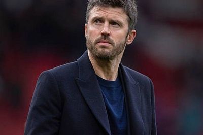 Hòa đau Tottenham dù đá hơn người, Man Utd chạm đáy 40 năm: HLV Carrick đếm ngày rời Old Trafford?