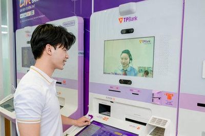 Ứng dụng AI trong ngành Ngân hàng: Tự động hóa nhưng phải kiểm soát chặt