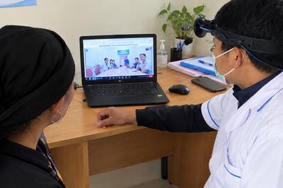 Khám chữa bệnh từ xa: Bác sĩ tuyến dưới được hỗ trợ như thế nào?
