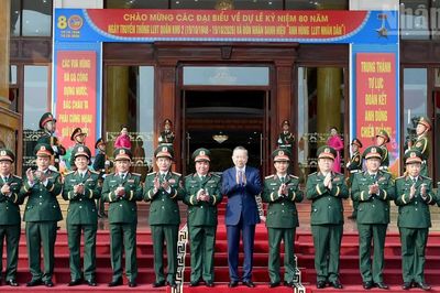 [Ảnh] Tổng Bí thư, Chủ tịch nước Tô Lâm dự Lễ kỷ niệm 80 năm Ngày truyền thống Lực lượng vũ trang Quân khu 2