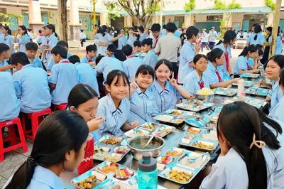Quản lý bữa ăn bán trú: Phải chấm dứt 'trách nhiệm chung chung'!