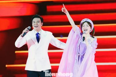 Hòa Minzy, Đông Hùng bùng nổ trong đêm nhạc thanh niên