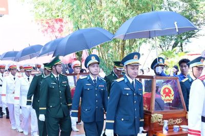Hình ảnh tổng duyệt Lễ truy điệu, đưa hài cốt 731 liệt sĩ ở Công viên Lê Thị Riêng về nơi an nghỉ