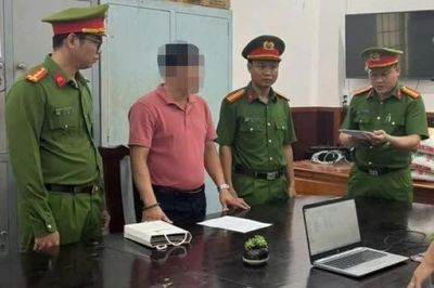 Nhân viên ngân hàng lừa hơn 73 tỷ đồng với chiêu 'đảo sổ'
