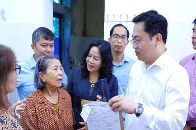 Chăm sóc sức khỏe người cao tuổi từ cơ sở