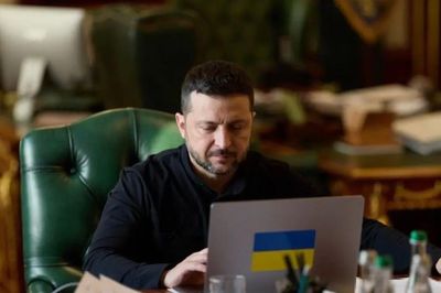 Tổng thống Ukraine ra điều kiện ngừng tấn công nhà máy lọc dầu Nga