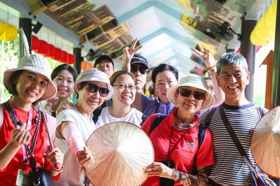 Việt Nam miễn thị thực cho công dân Trung Quốc du lịch theo đoàn đến Khánh Hòa