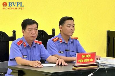 Phó Viện trưởng VKSND tỉnh Cà Mau trực tiếp thực hành quyền công tố vụ án giết người