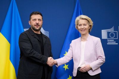 Ukraine trông cậy vào sự hỗ trợ của châu Âu khi rạn nứt với Mỹ gia tăng