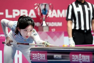 'Người mẫu làng bi-a' lọt top tiền thưởng cao nhất, vẫn thua 'đàn chị' kiếm 19 tỷ đồng