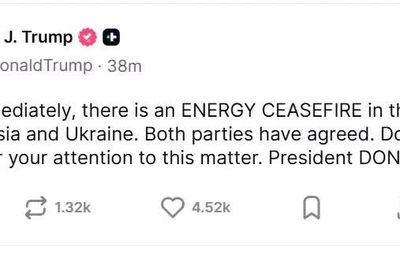Ông Trump tuyên bố Nga và Ukraine đạt thỏa thuận ngừng tấn công cơ sở năng lượng