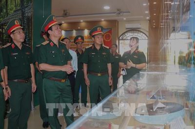 Những hiện vật kể chuyện 80 năm truyền thống Quân khu 9