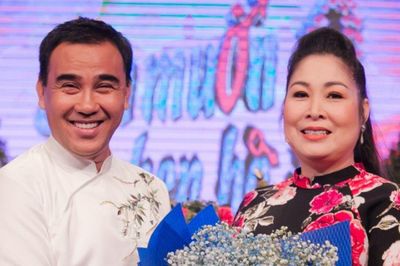 NSND Hồng Vân nhắn nhủ đúng 4 từ đến Quyền Linh