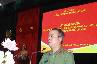 Công an TP.HCM tập huấn điều lệnh, quân sự, võ thuật cho lãnh đạo, chỉ huy năm 2026