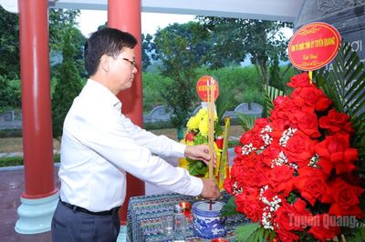 Ban Tổ chức Tỉnh ủy tổ chức hoạt động về nguồn tại Tân Trào