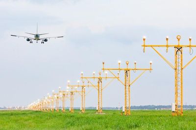 Cải cách thủ tục hàng không: Chuyển từ tiền kiểm sang hậu kiểm, đẩy mạnh số hóa