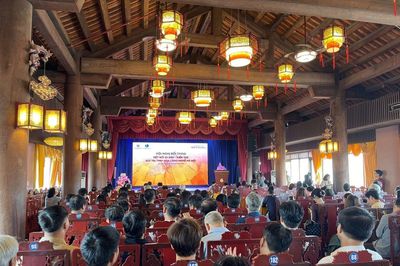 Làng nghề Hà Nội: Gỡ điểm nghẽn để di sản tạo giá trị kinh tế