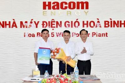 Chủ tịch HĐND tỉnh Phạm Văn Thiều thăm, chúc mừng các doanh nghiệp nhân Ngày Doanh nhân Việt Nam