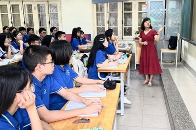 Hà Nội: Trường học không ép buộc học sinh tham gia chương trình liên kết