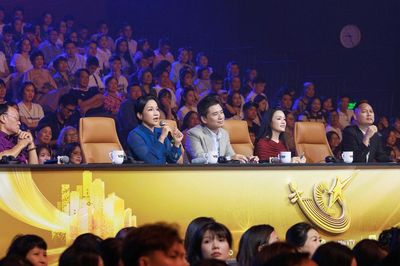 Sao Mai 2026: Dàn giám khảo thẳng thắn nhận xét, chấm điểm khắt khe