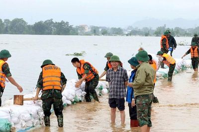 Xuất hiện các cụm mây dông tiếp tục gây mưa cho Trung Bộ, đề phòng sạt lở