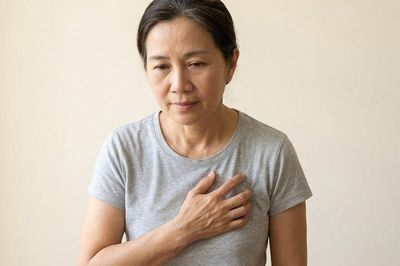 Mãn kinh có làm tăng nguy cơ mắc bệnh tim mạch ở phụ nữ?