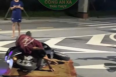 Dàn dựng TNGT giả, nam sinh quay video đăng lên mạng để giải trí
