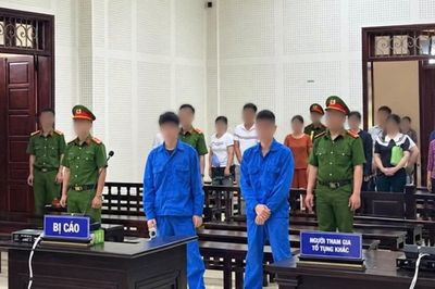 Chém biển số xe để 'khoe chiến tích', 2 thiếu niên trả giá đắt