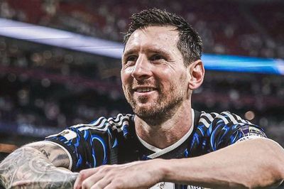 Tranh cãi quanh trận chia tay Messi chưa khép lại