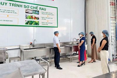 Xác minh vụ học sinh đau bụng sau bữa trưa tại trường học ở Thái Nguyên