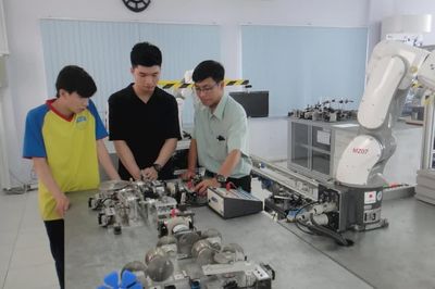 Nguy cơ thiếu hụt nhân lực các ngành công nghiệp cốt lõi