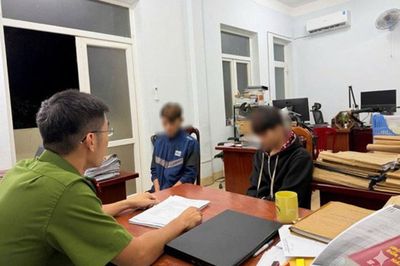 Khởi tố 2 đối tượng cố ý gây thương tích